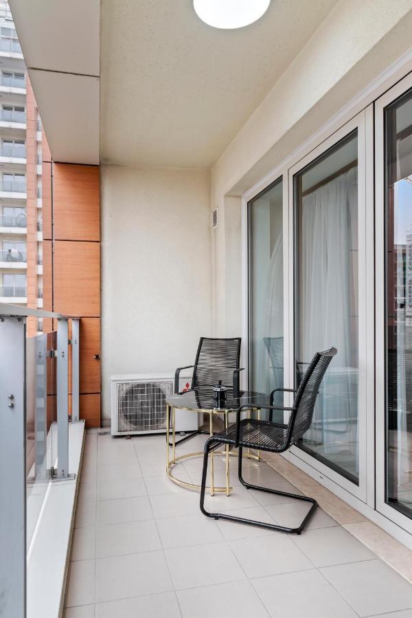 Central Deluxe By Rh Living Bucureşti Exterior foto