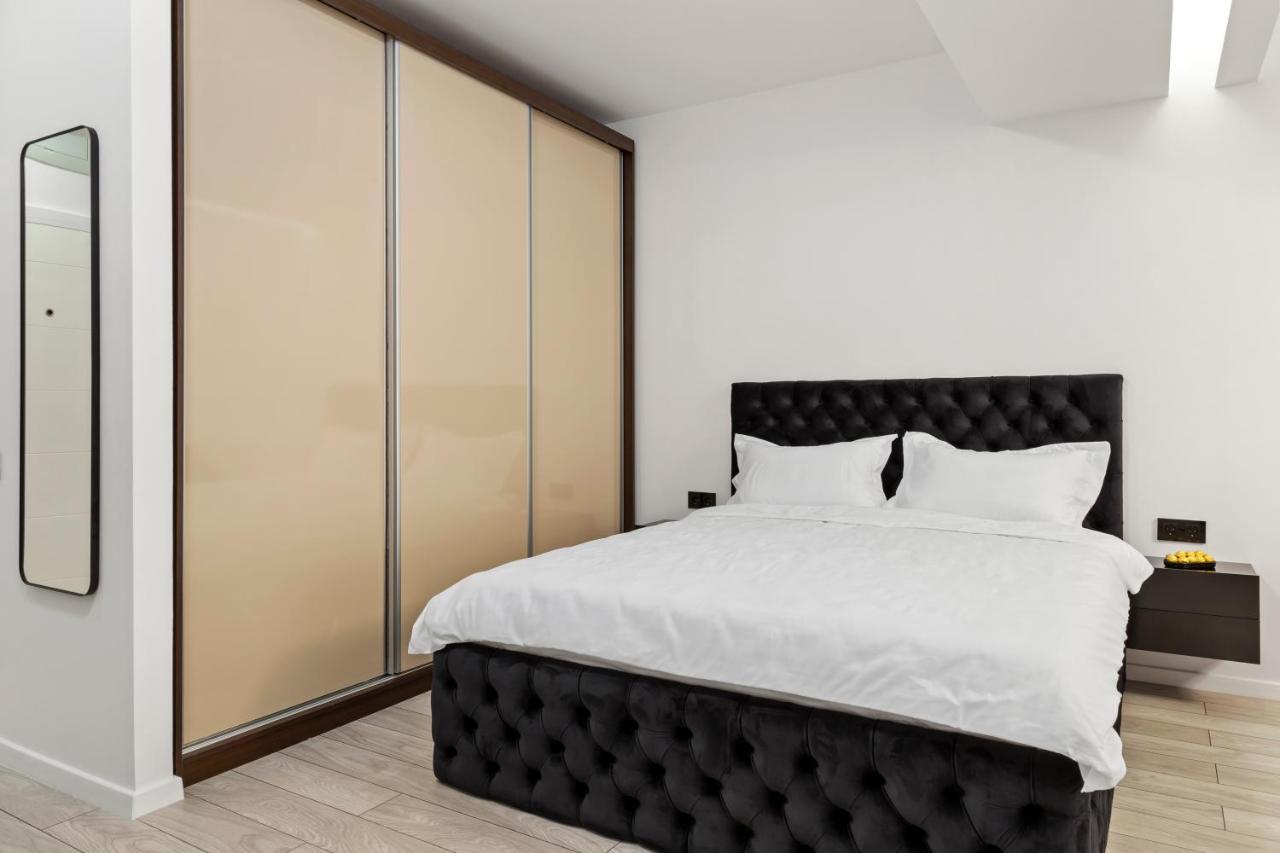 Central Deluxe By Rh Living Bucureşti Exterior foto