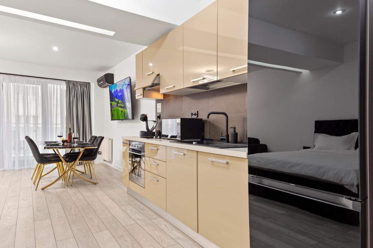 Central Deluxe By Rh Living Bucureşti Exterior foto